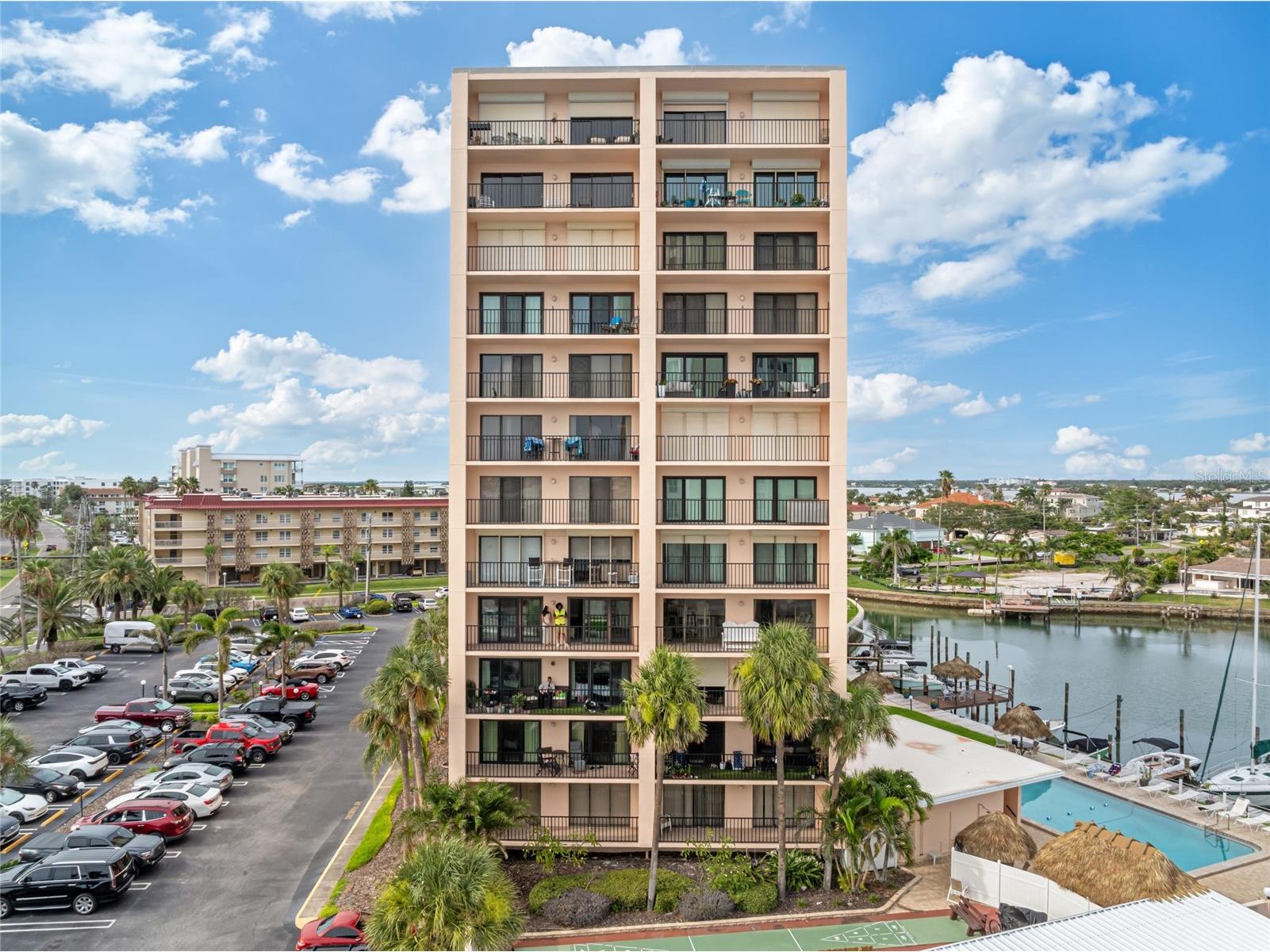 51 Island Way #411 Clearwater Beach FL 33767 TB8511927 image4