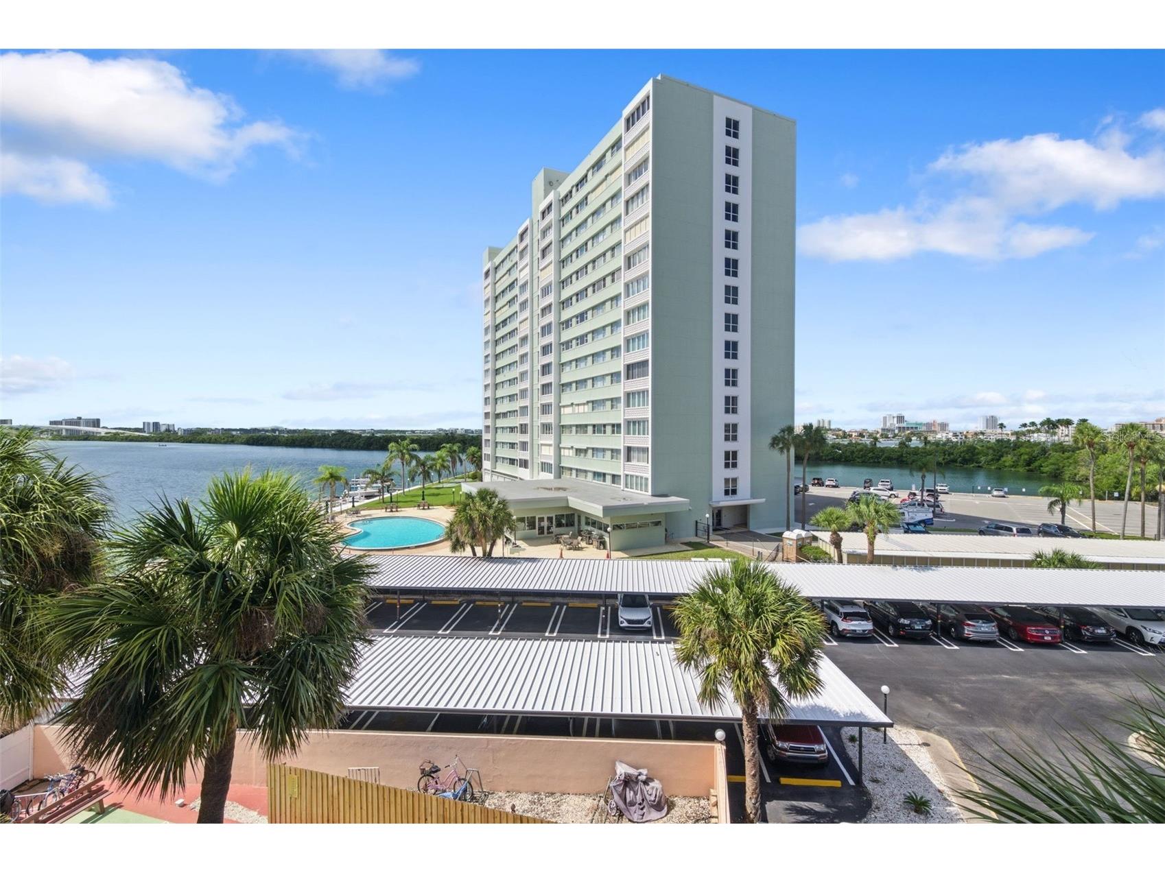 51 Island Way #411 Clearwater Beach FL 33767 TB8511927 image40