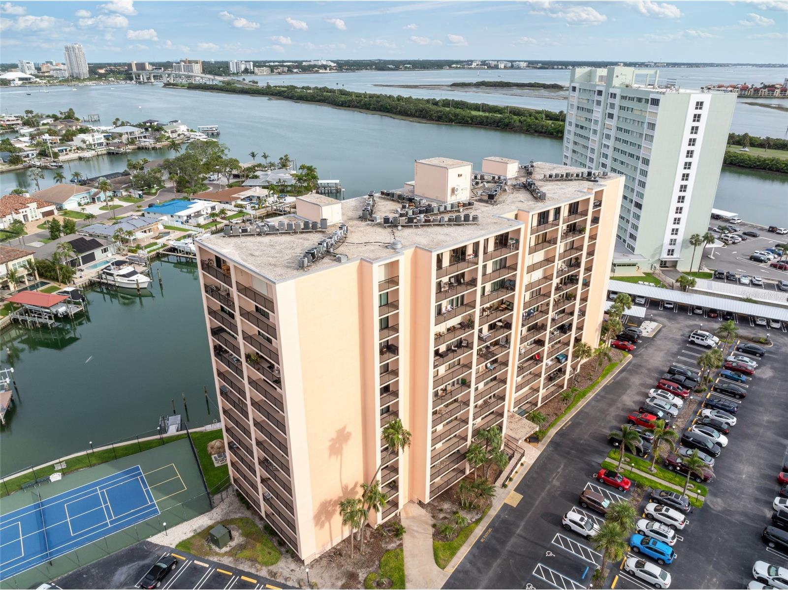 51 Island Way #411 Clearwater Beach FL 33767 TB8511927 image7
