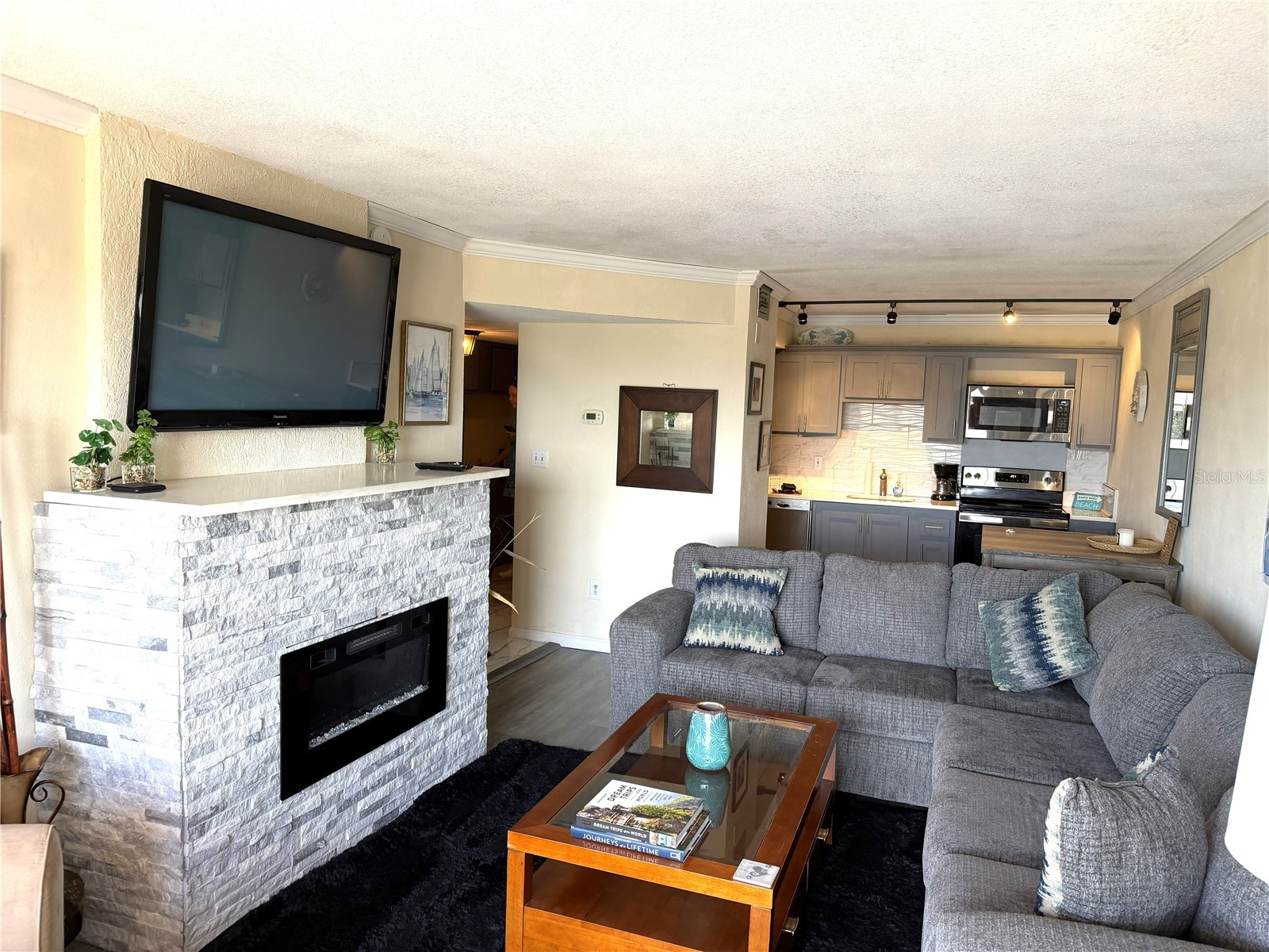 51 Island Way #705 Clearwater Beach FL 33767 - INTRACOASTAL WATERWAY TB8524996 image10