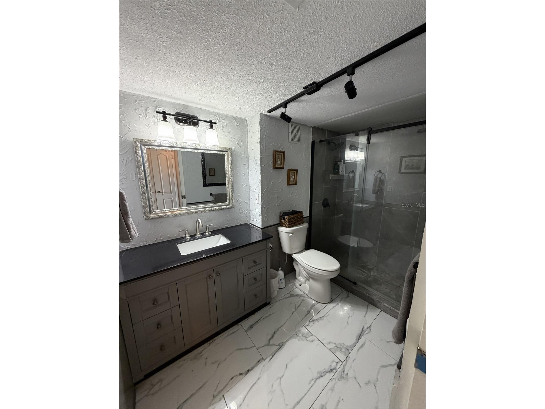 51 Island Way #705 Clearwater Beach FL 33767 - INTRACOASTAL WATERWAY TB8524996 image27