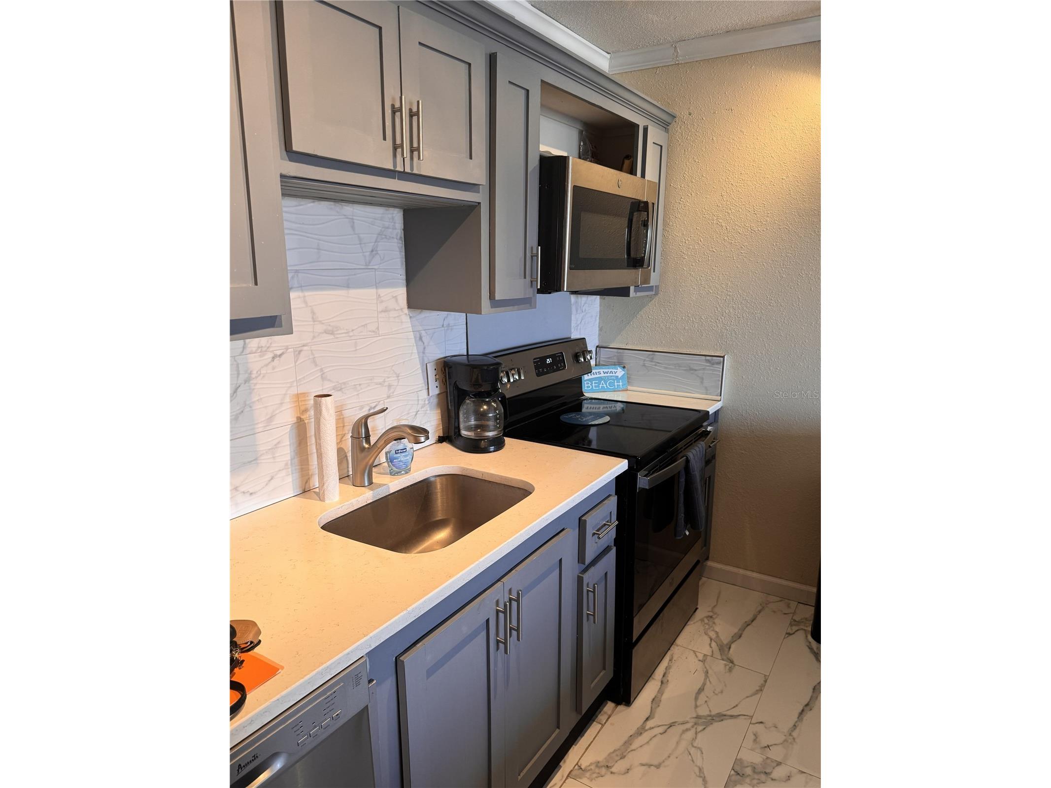 51 Island Way #705 Clearwater Beach FL 33767 - INTRACOASTAL WATERWAY TB8524996 image4