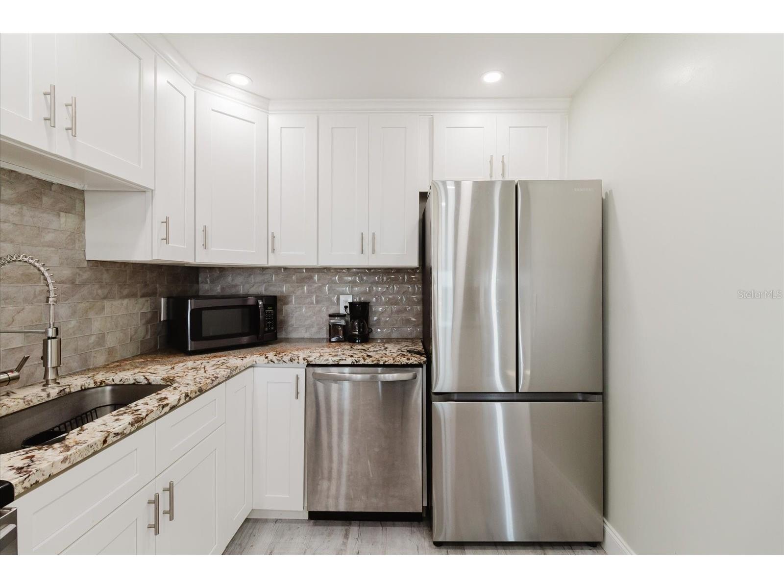 51 Island Way #801 Clearwater Beach FL 33767 TB8496711 image15