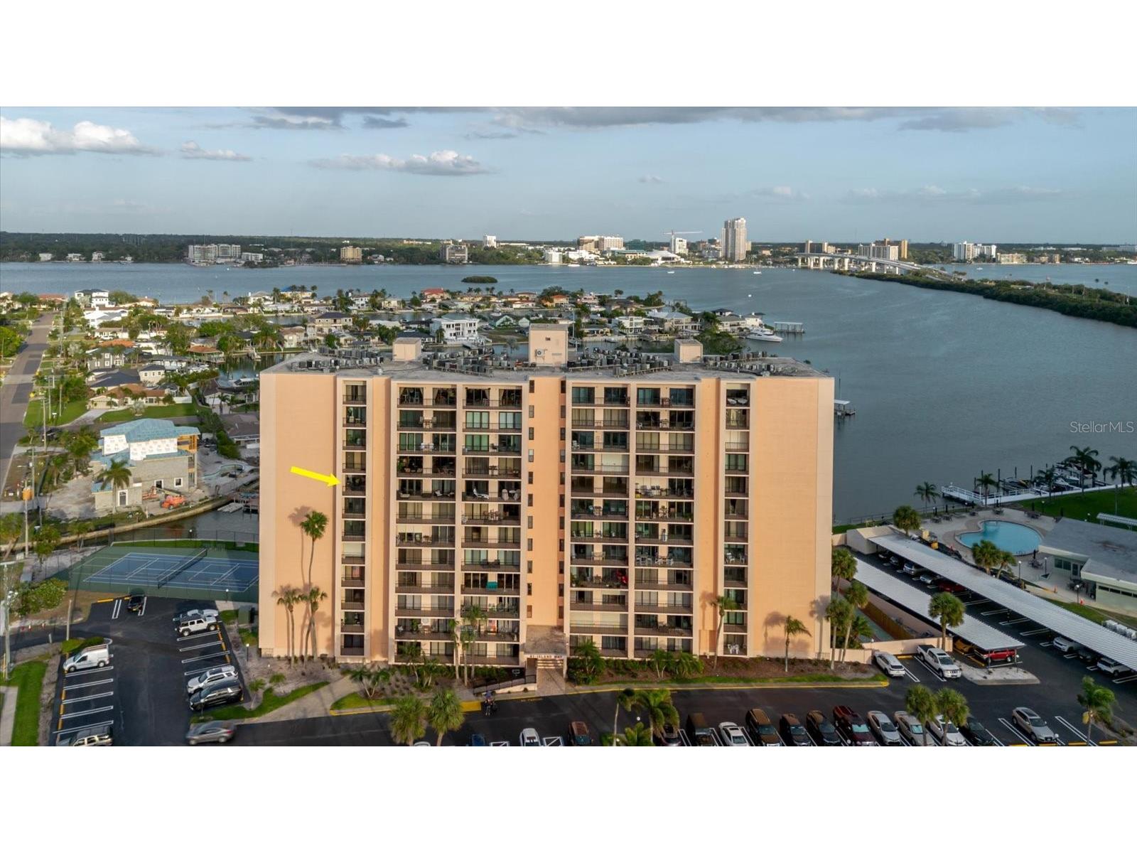 51 Island Way #801 Clearwater Beach FL 33767 TB8496711 image2