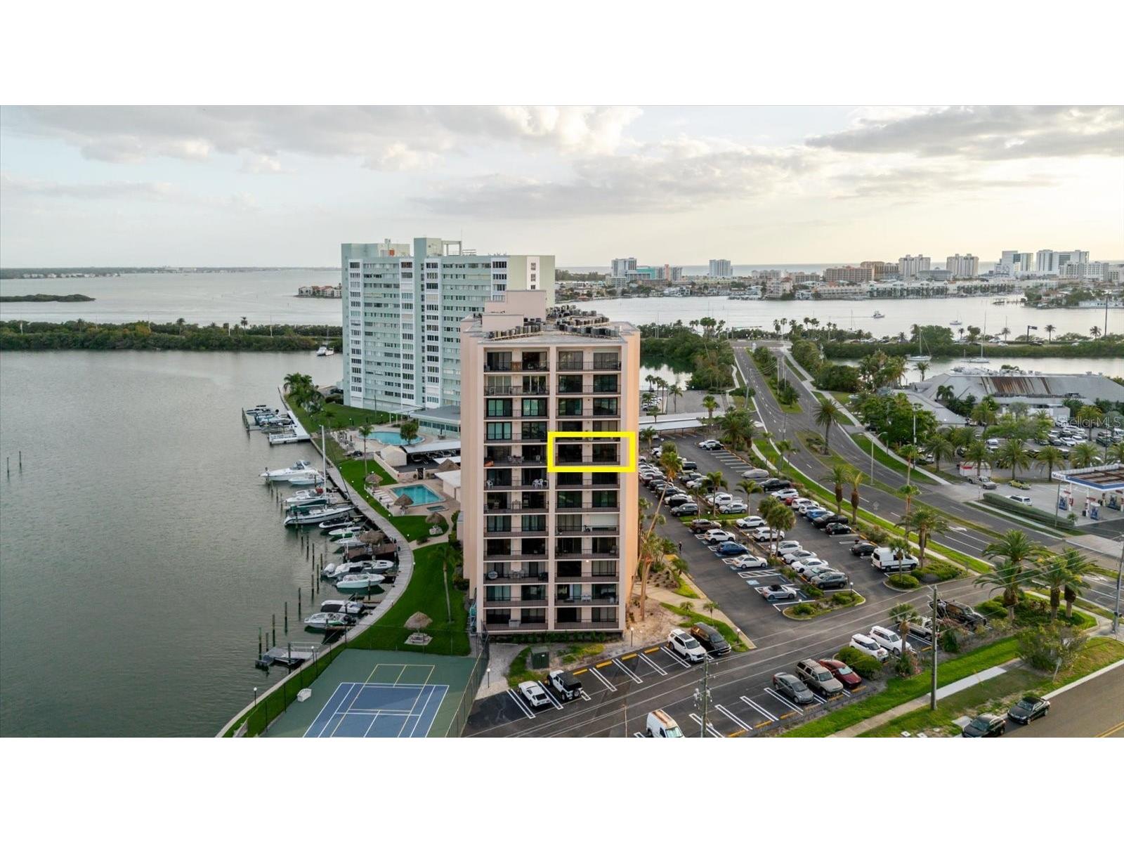 51 Island Way #801 Clearwater Beach FL 33767 TB8496711 image3