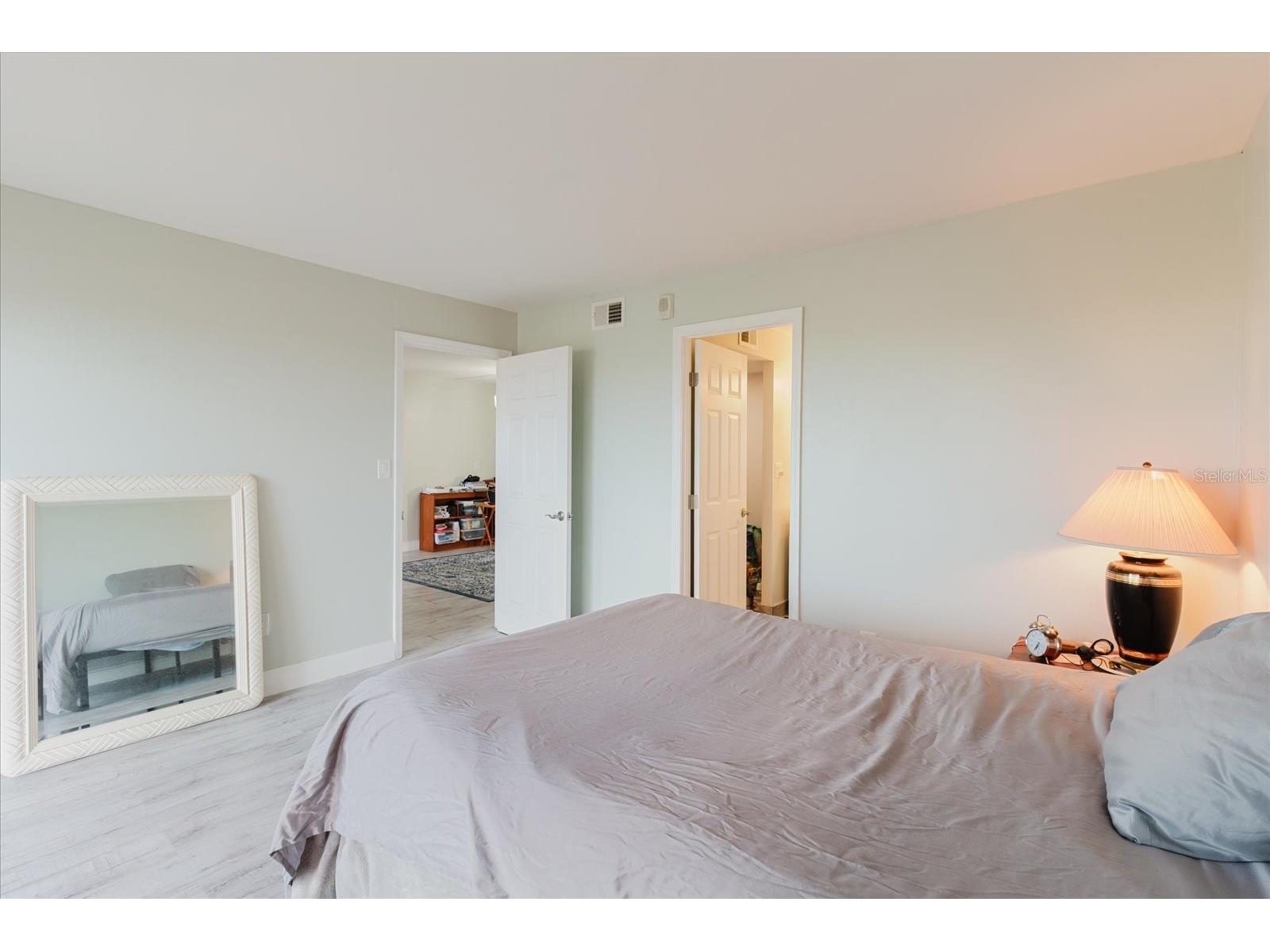 51 Island Way #801 Clearwater Beach FL 33767 TB8496711 image31