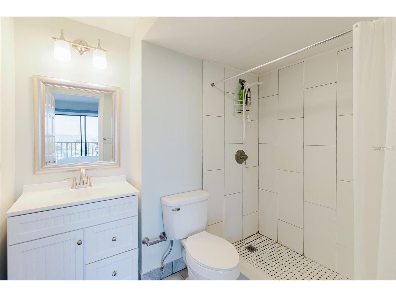51 Island Way #801 Clearwater Beach FL 33767 TB8496711 image33