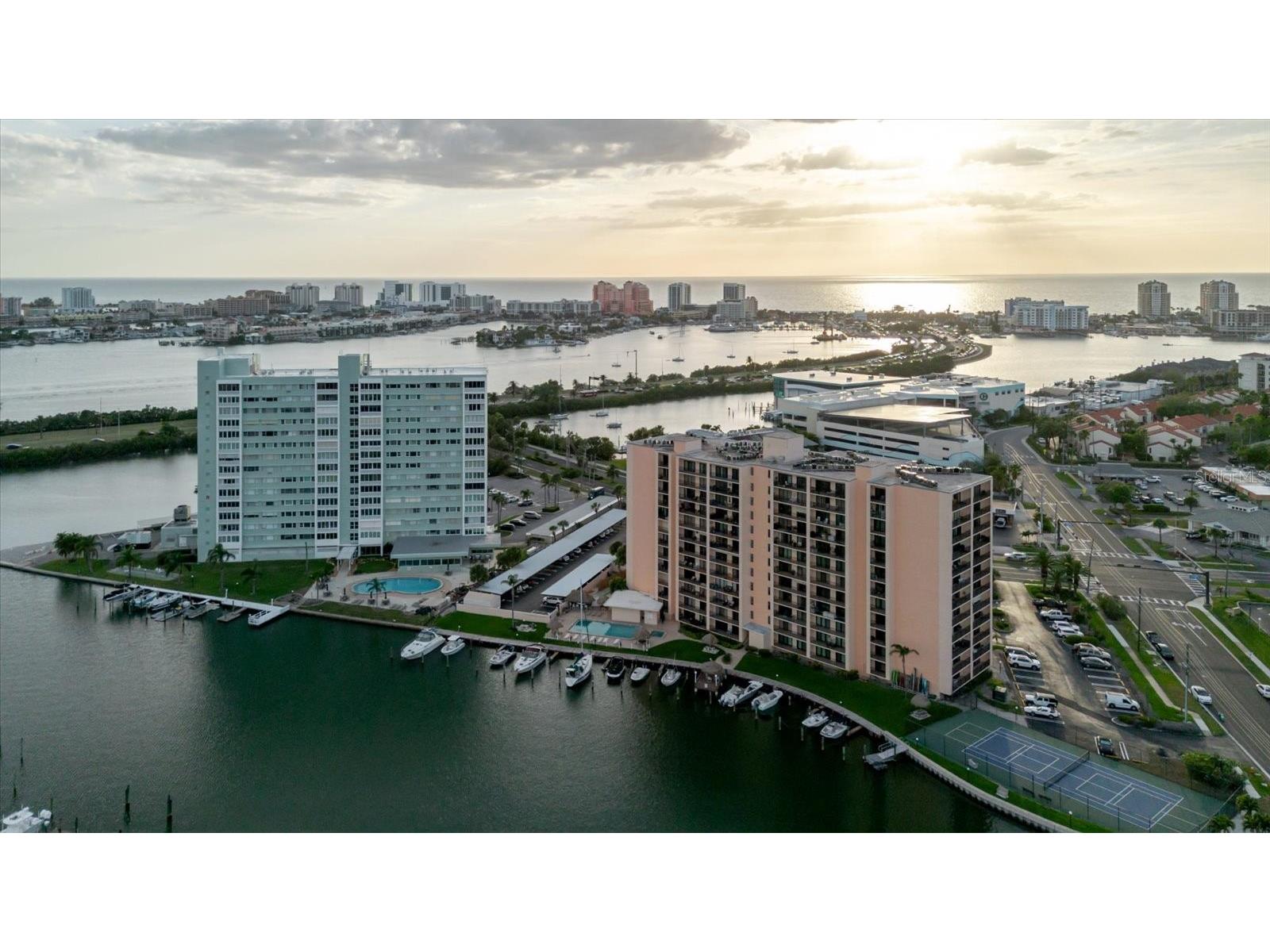 51 Island Way #801 Clearwater Beach FL 33767 TB8496711 image51