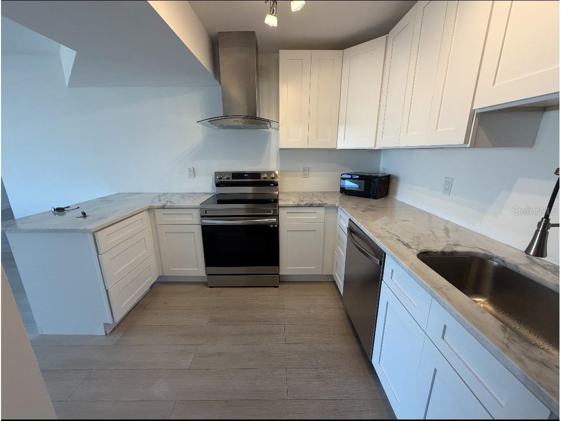 51 Island Way #807 Clearwater Beach FL 33767 - GULF OF AMERICA TB8513199 image2