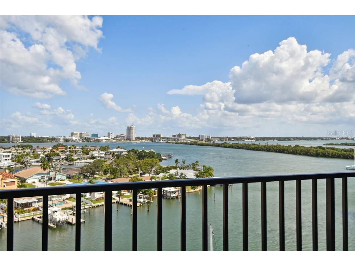 51 Island Way #906 Clearwater Beach FL 33767 - CLEARWATER HARBOR T3467451 image1