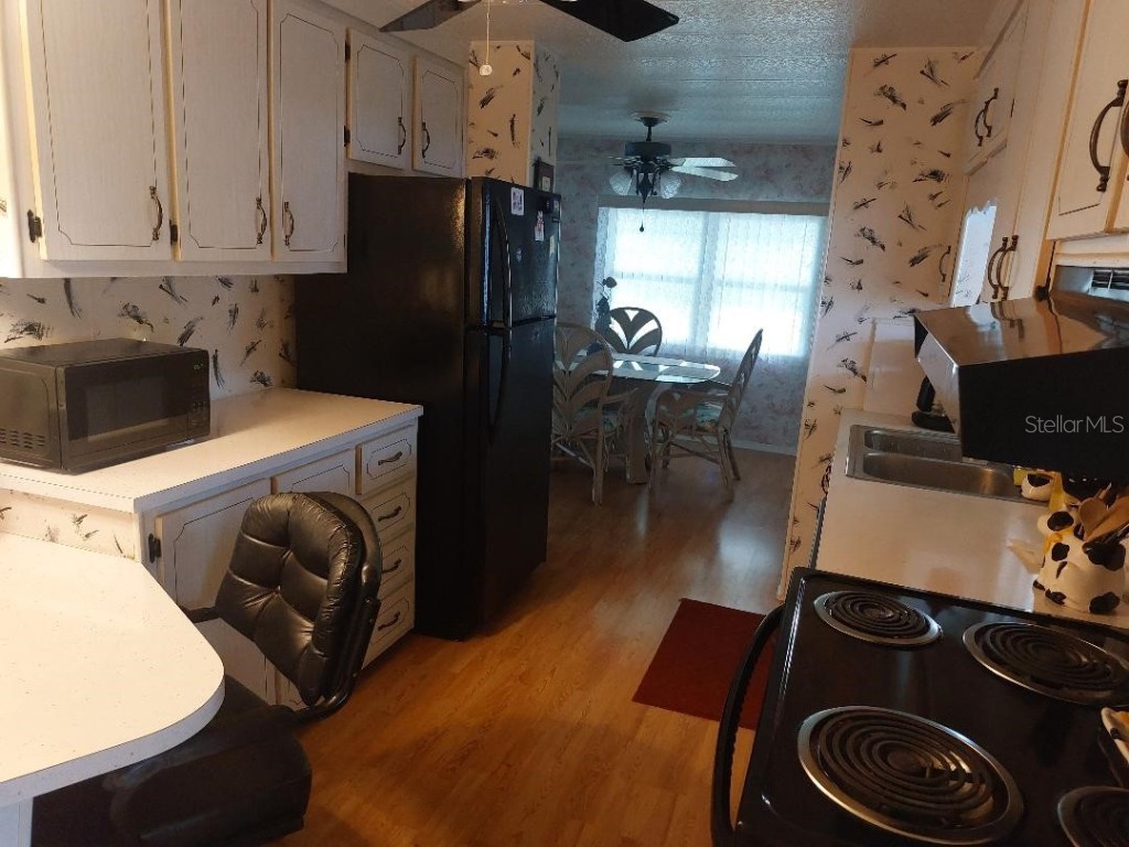 51 Lexington Court #13 Palm Harbor FL 34684 TB8389813 image11