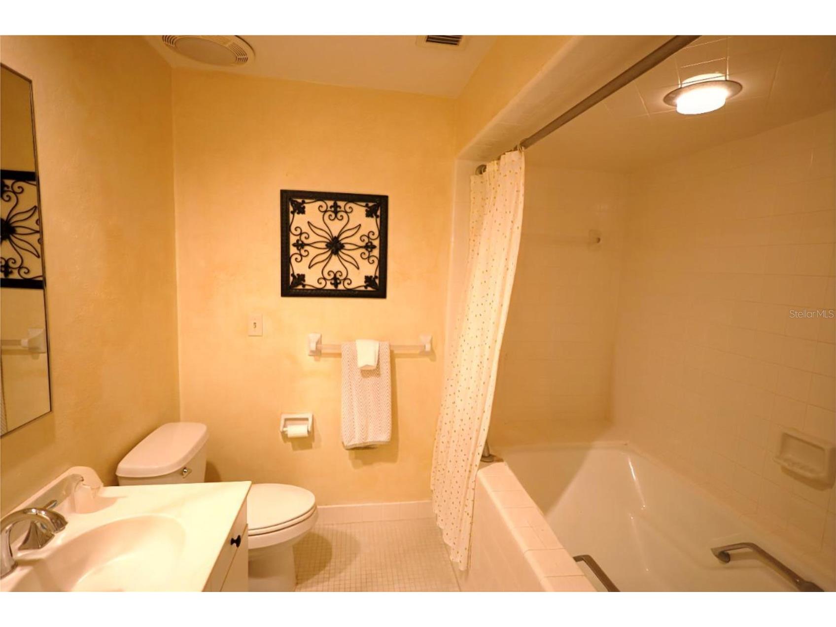 51 Macewen Drive #11 Osprey FL 34229 A4679180 image12