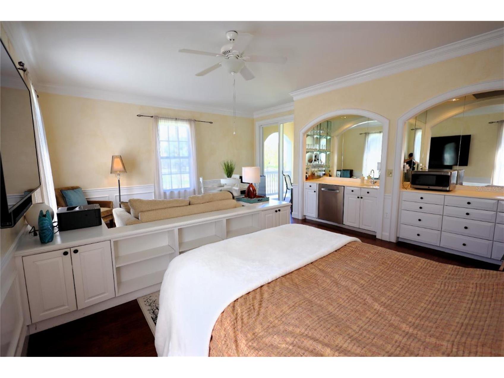 51 Macewen Drive #11 Osprey FL 34229 A4679180 image6