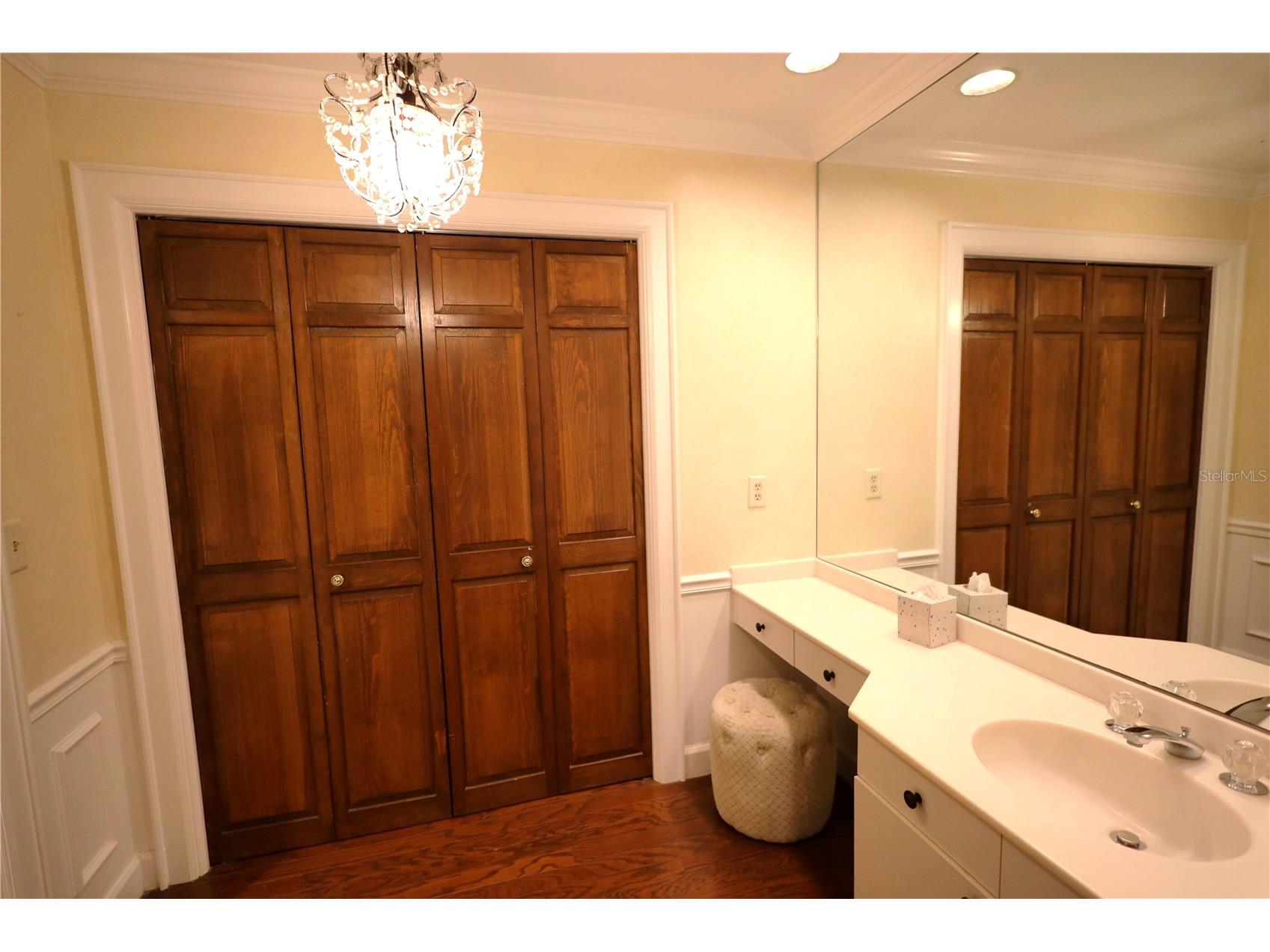 51 Macewen Drive #11 Osprey FL 34229 A4679180 image9