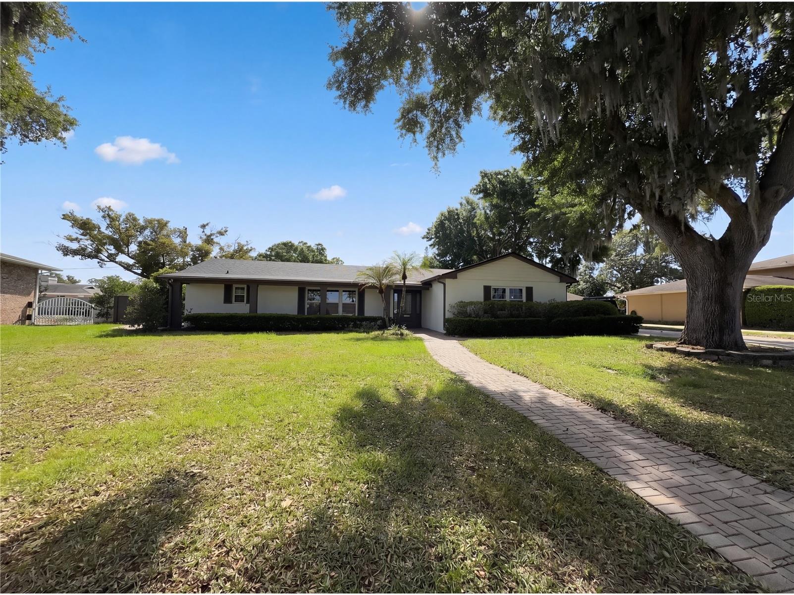 51 Oakleigh Lane Maitland FL 32751 O6399404 image6