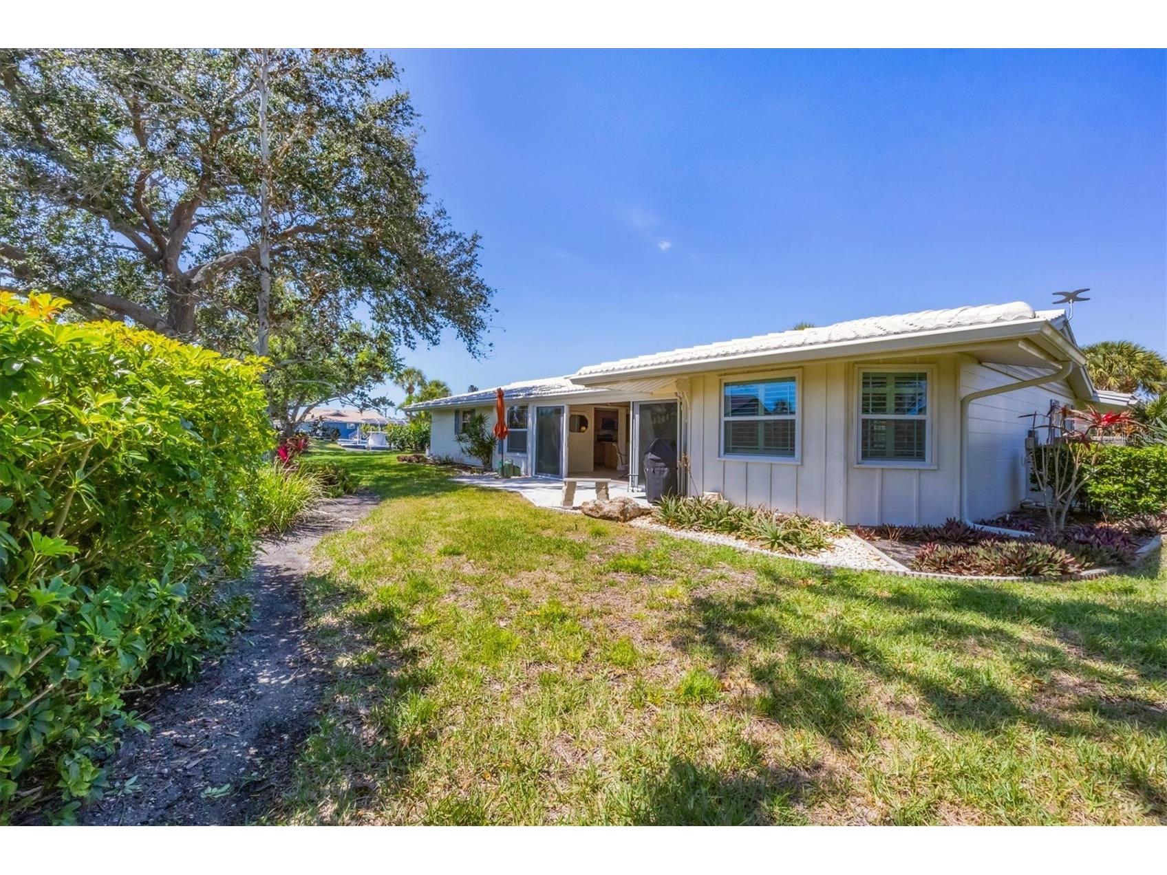51 Oakwood Drive N #51 Englewood FL 34223 N6137713 image30