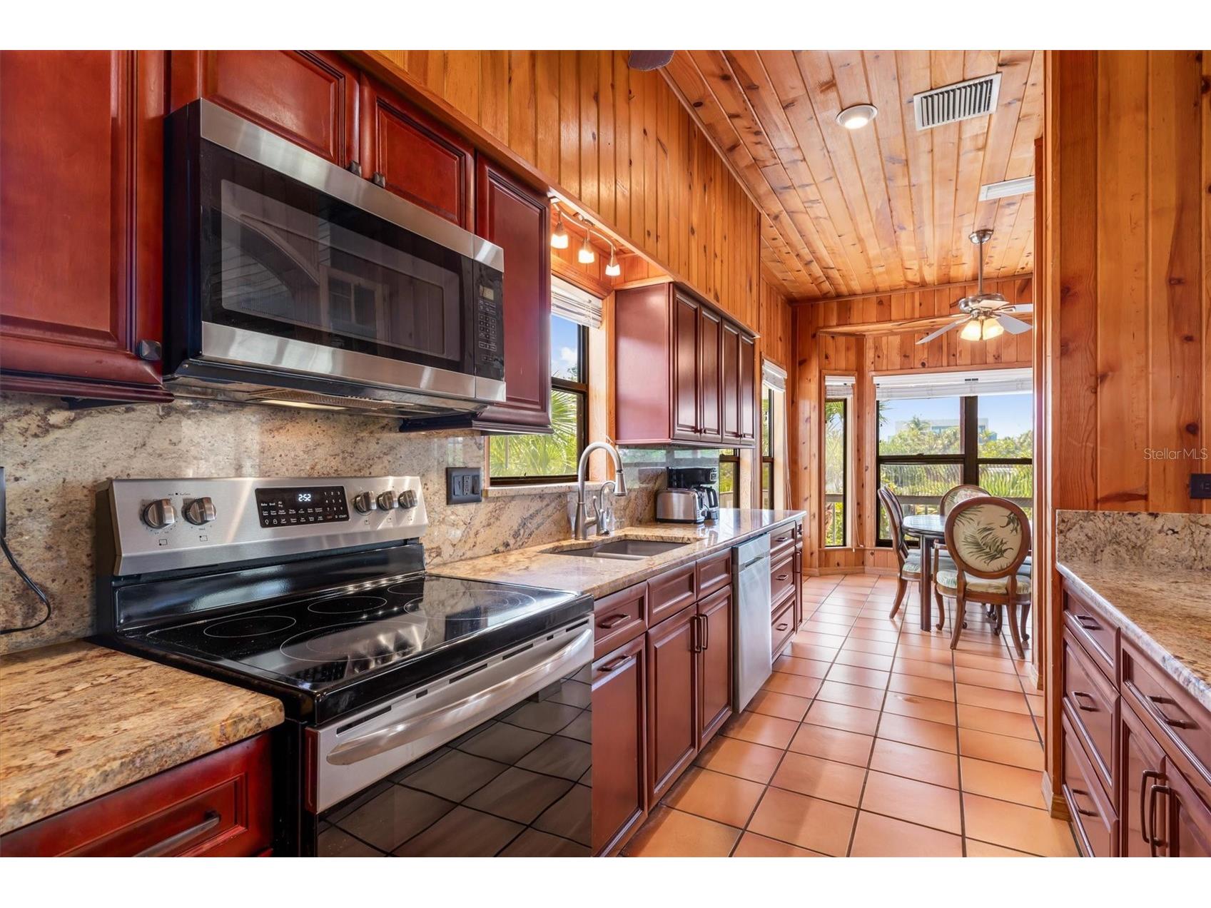 51 Palm Drive Placida FL 33946 - YACHT BASIN- LEMON BAY D6146695 image10