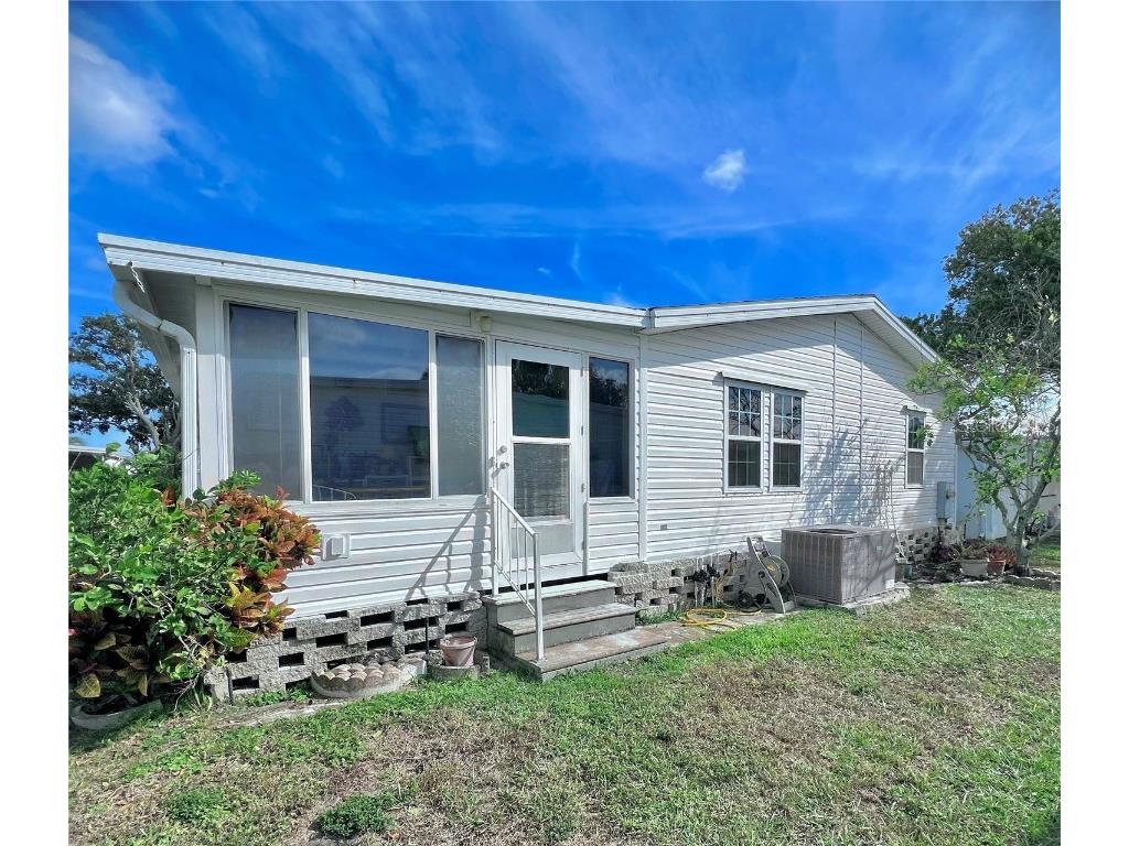 51 Pindo Palm Street E Largo FL 33770 TB8447327 image37