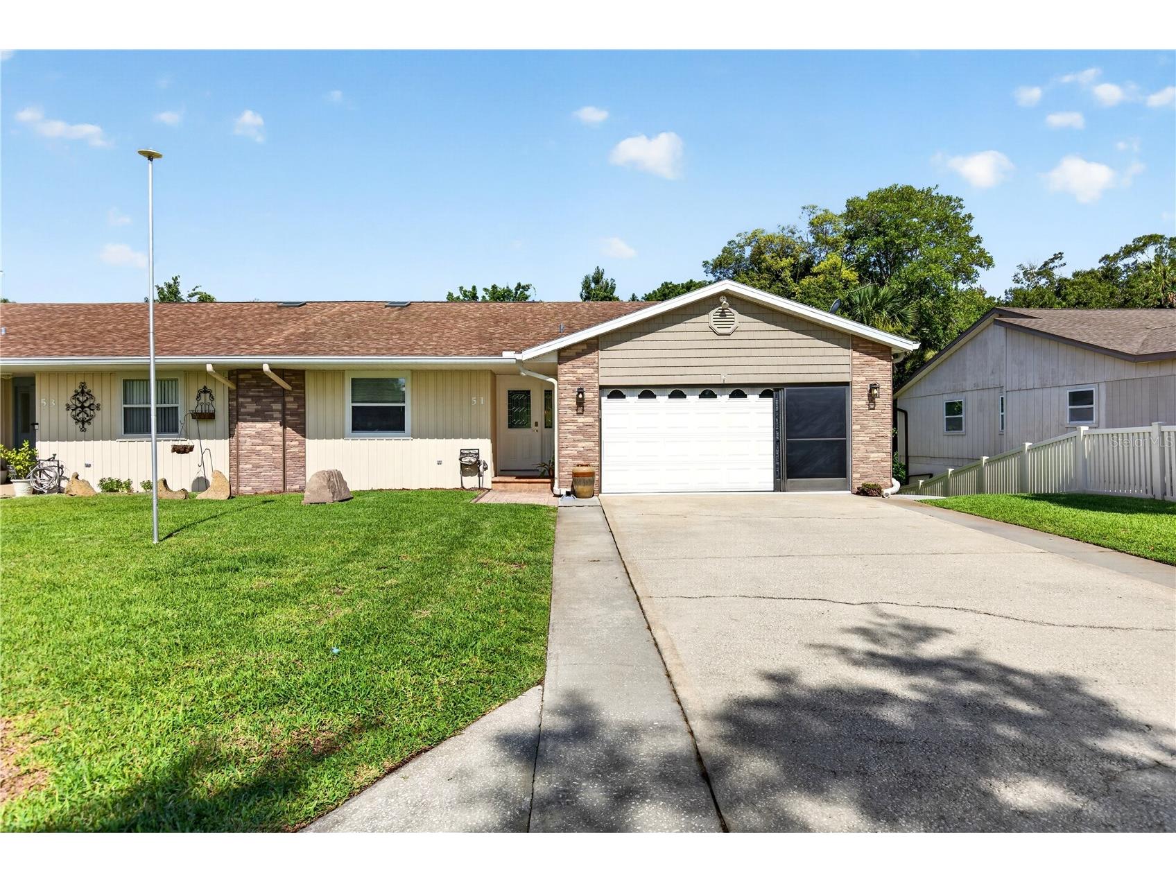 51 Sandpiper Circle Ormond Beach FL 32174 V4949828 image1