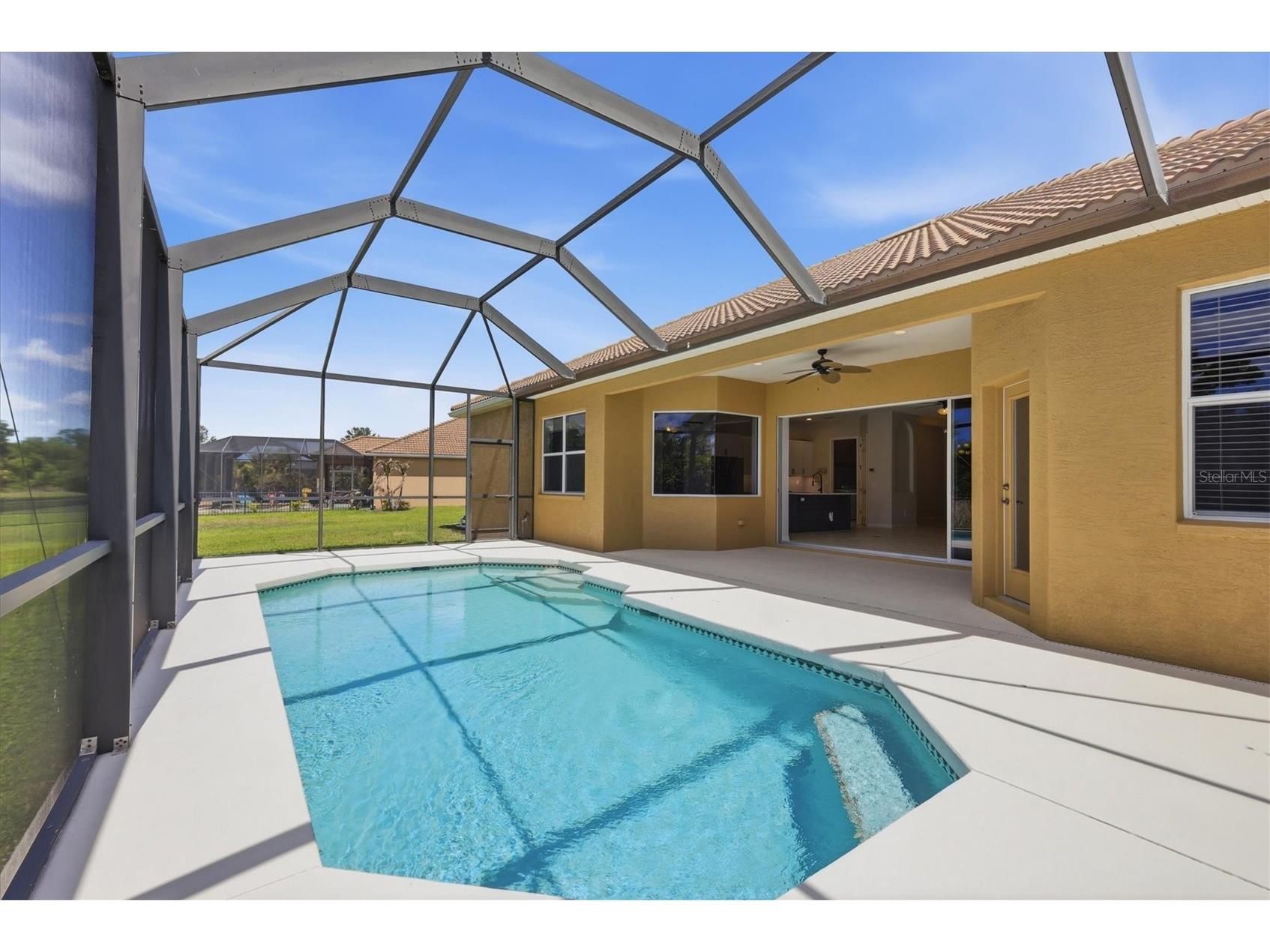 510 147th Court NE Bradenton FL 34212 A4689281 image33