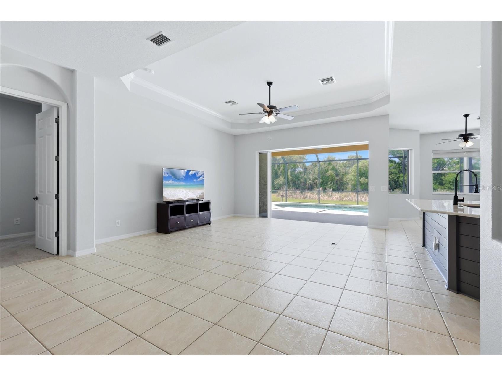 510 147th Court NE Bradenton FL 34212 A4689281 image5