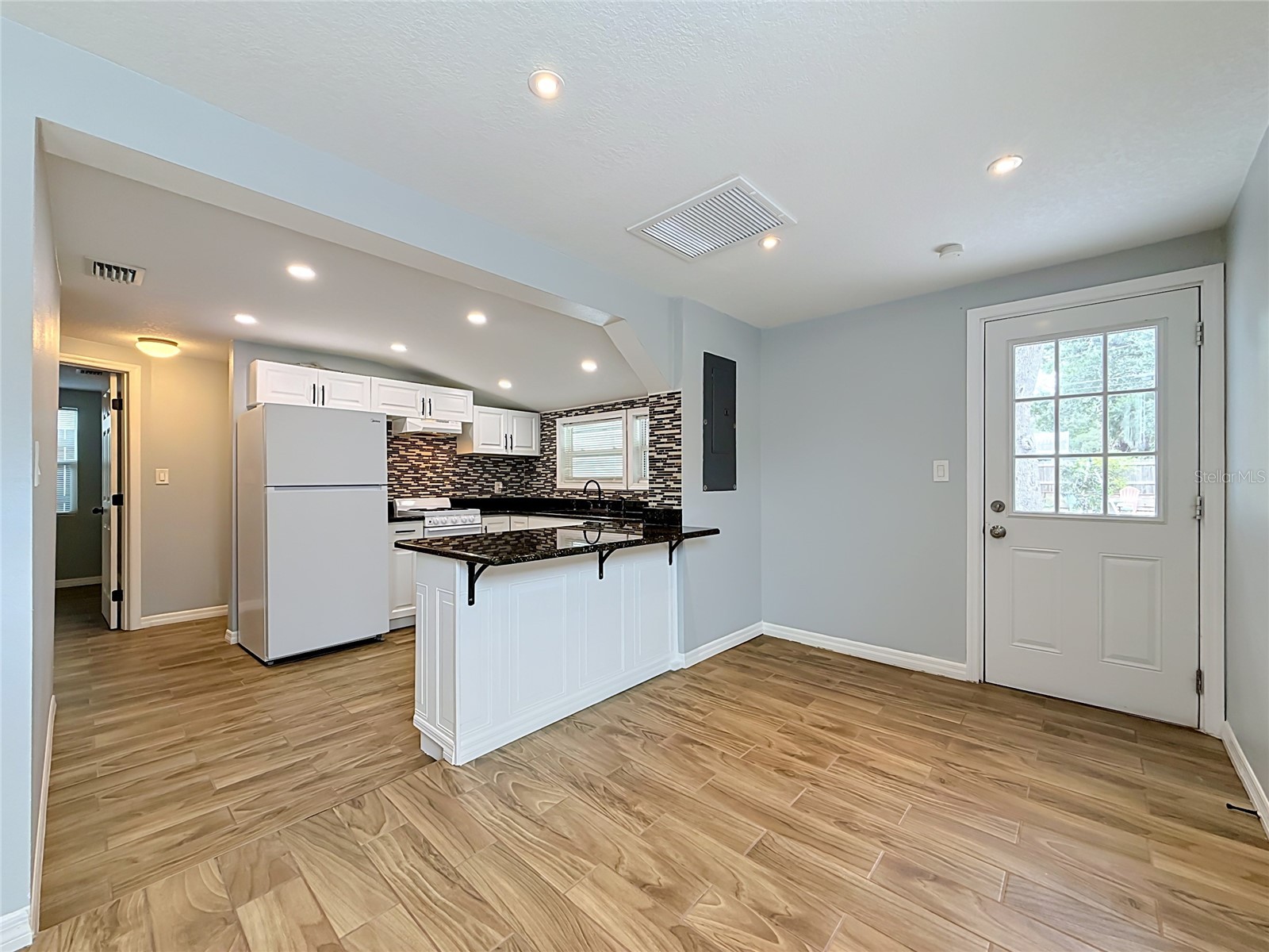 510 2nd Avenue NE Largo FL 33770 TB8517056 image8