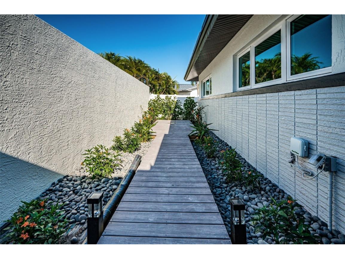 510 55th Avenue Saint Pete Beach FL 33706 - BOCA CIEGA BAY TB8445194 image10