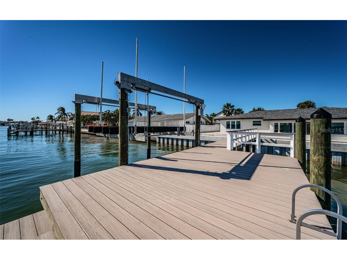 510 55th Avenue Saint Pete Beach FL 33706 - BOCA CIEGA BAY TB8445194 image54