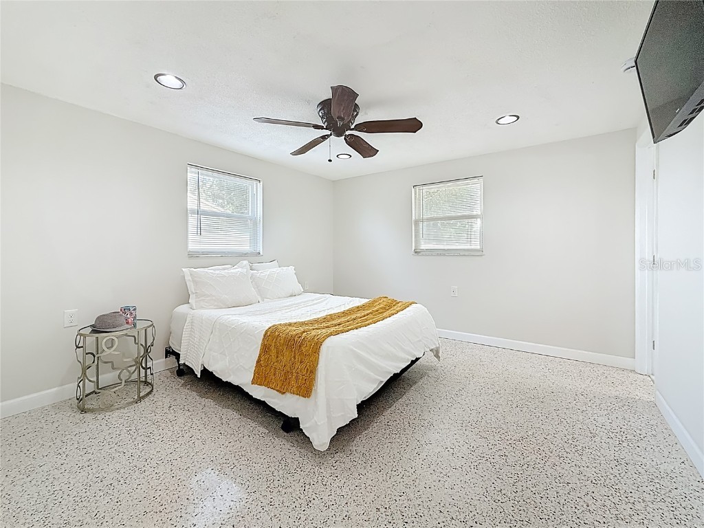 510 62 Avenue NE Saint Petersburg FL 33702 TB8437501 image14