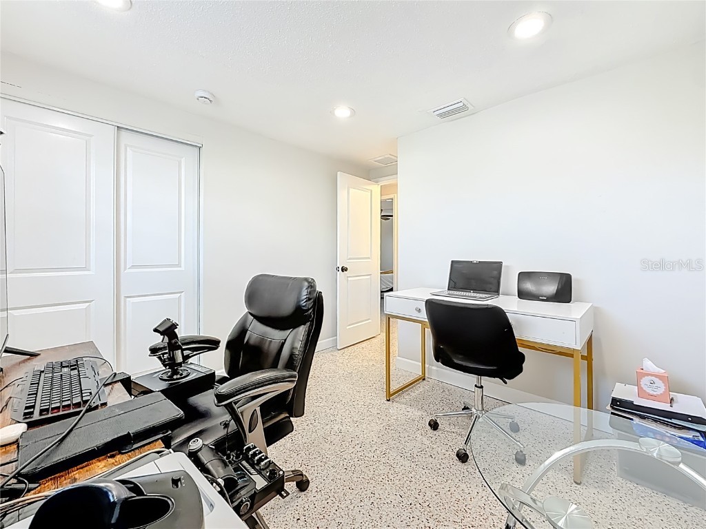 510 62 Avenue NE Saint Petersburg FL 33702 TB8437501 image26