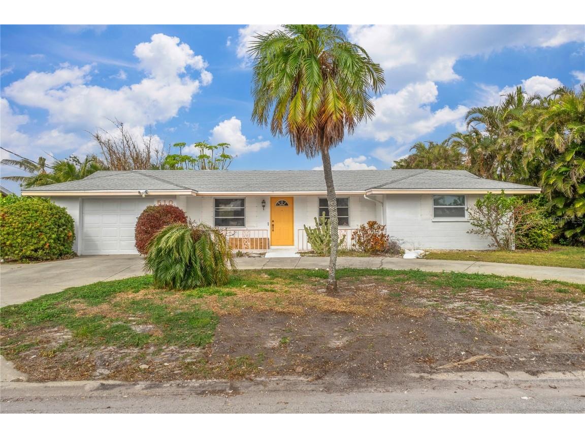 510 69th Street Holmes Beach FL 34217 A4633587 image1