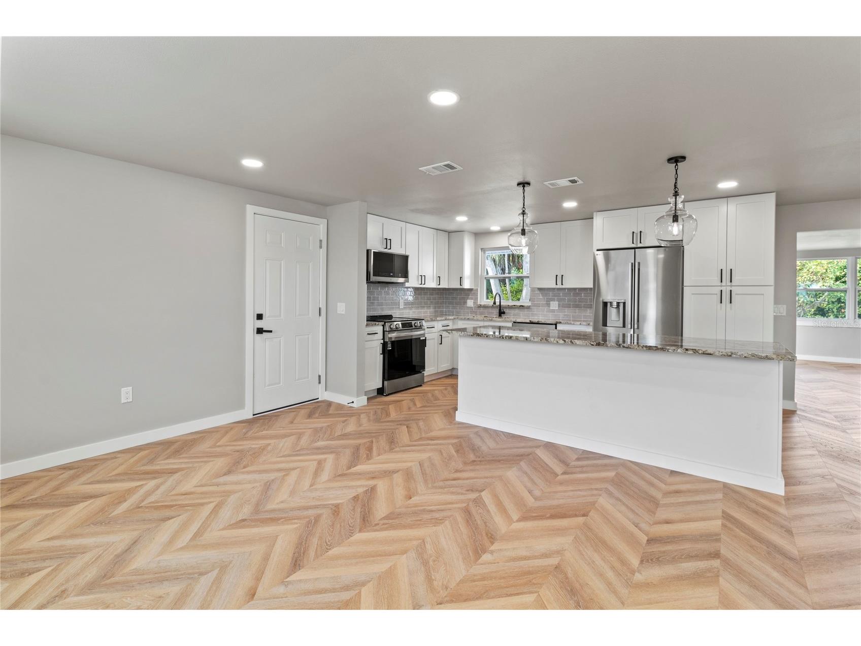 510 69th Street Holmes Beach FL 34217 A4679951 image9