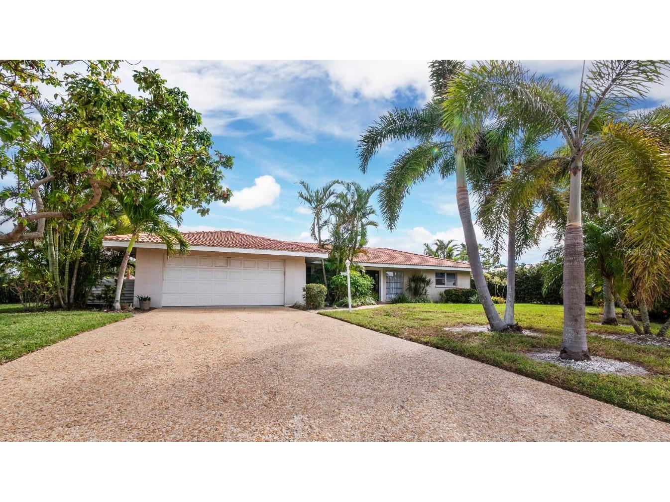 510 Chipping Lane Longboat Key FL 34228 - SARASOTA BAY A4552847 image1