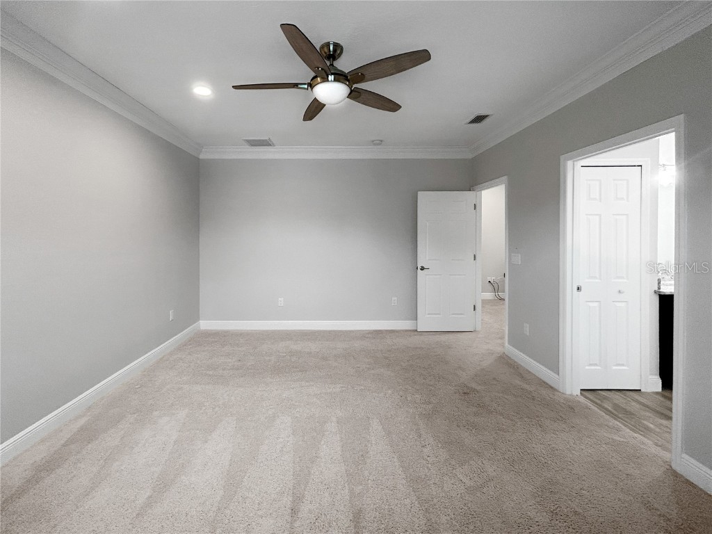 510 Douglas Place Dunedin FL 34698 TB8427473 image11