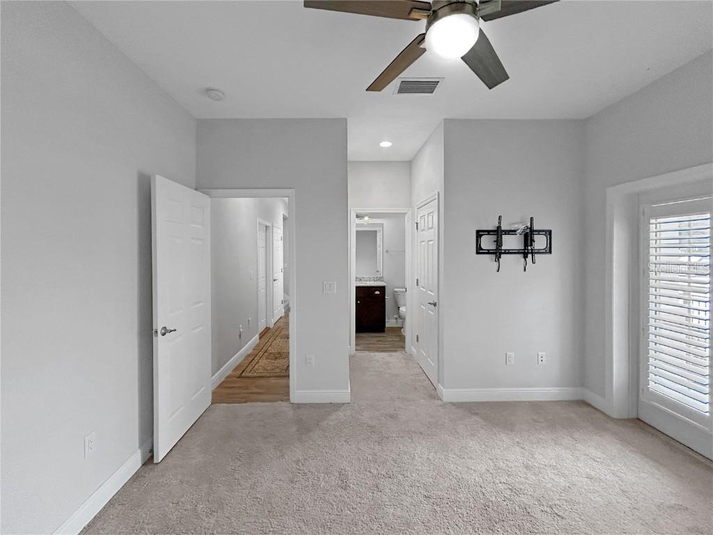 510 Douglas Place Dunedin FL 34698 TB8427473 image19