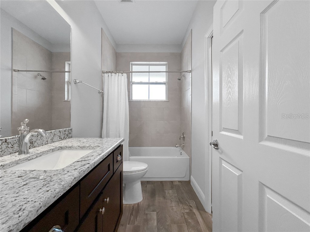 510 Douglas Place Dunedin FL 34698 TB8427473 image20