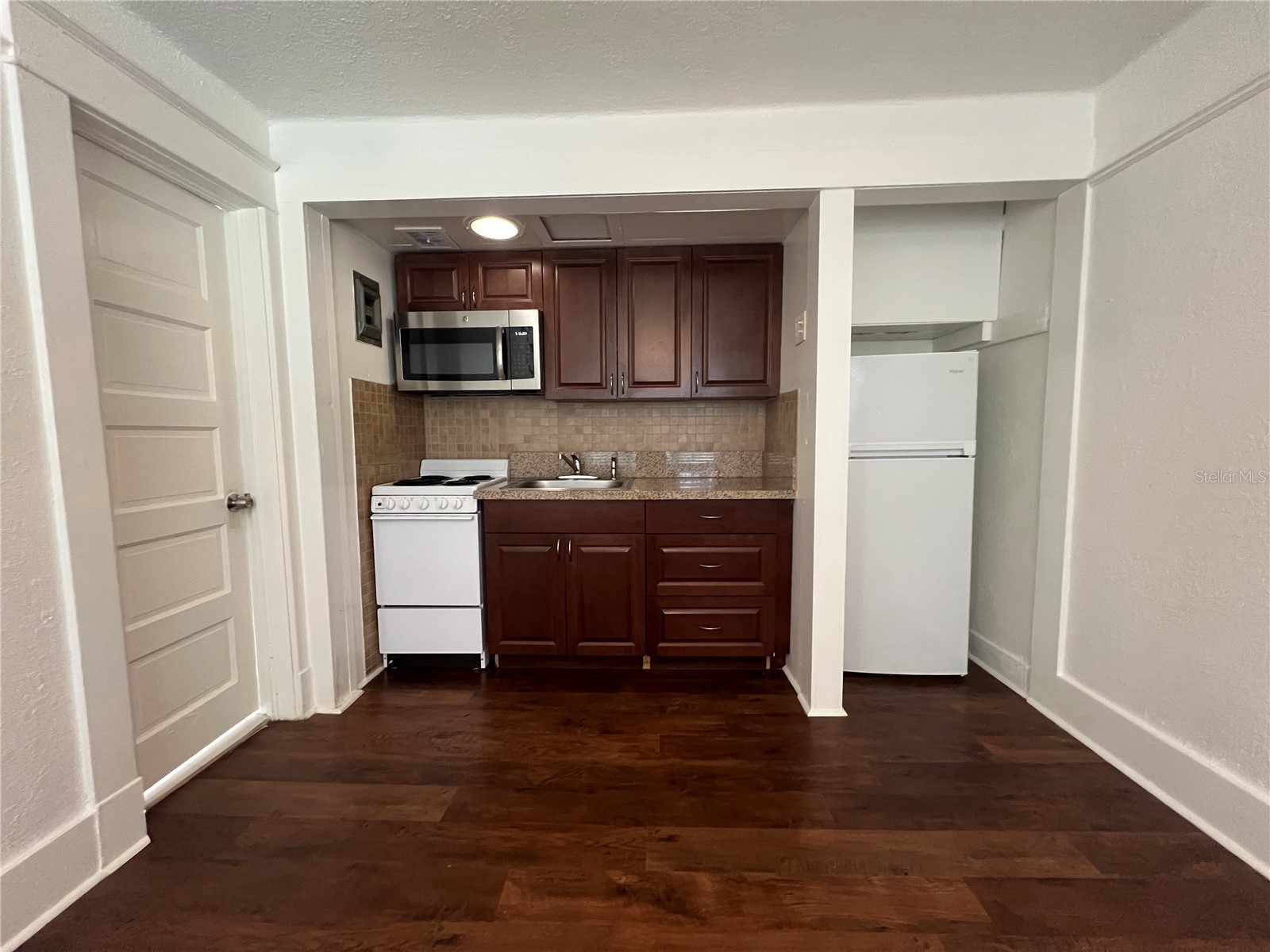 510 E Jackson St #7 Orlando FL 32801 O6410000 image3