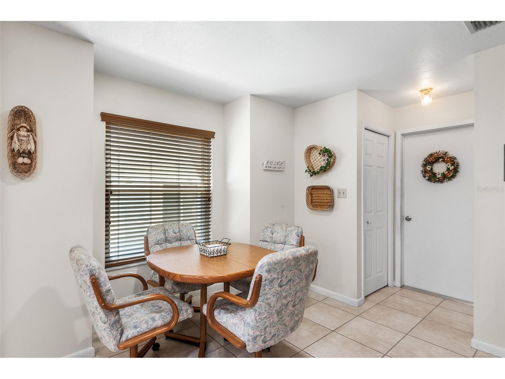 510 Eastlake Dr Haines City FL 33844 P4938492 image18