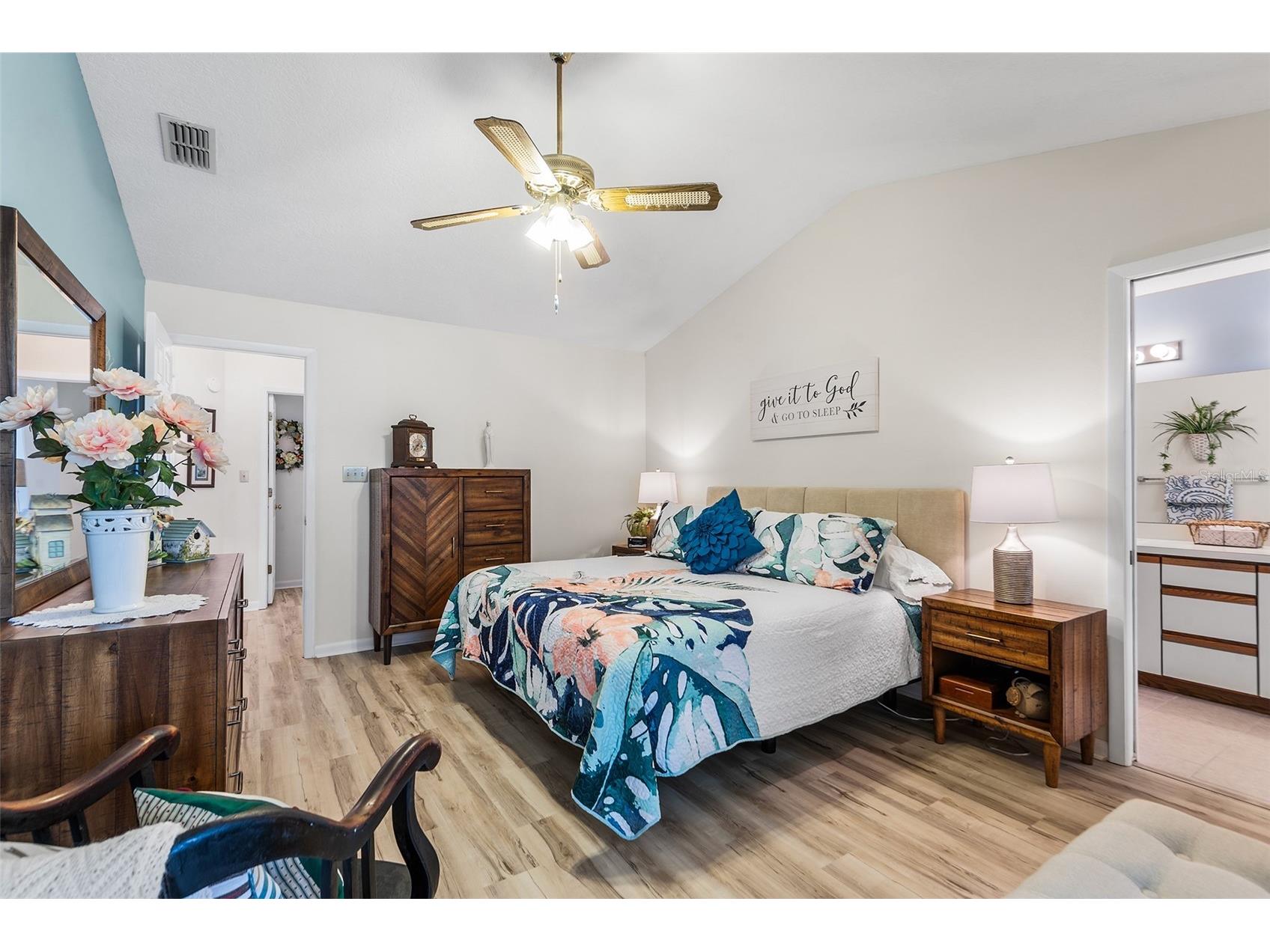 510 Eastlake Dr Haines City FL 33844 P4938492 image22