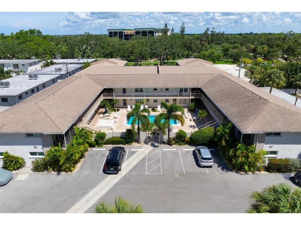 510 Granada Avenue #102 Venice FL 34285 N6134466 image1