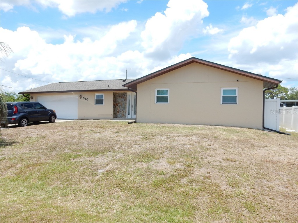 510 Grove Avenue NW Port Charlotte FL 33952 C7475948 image1