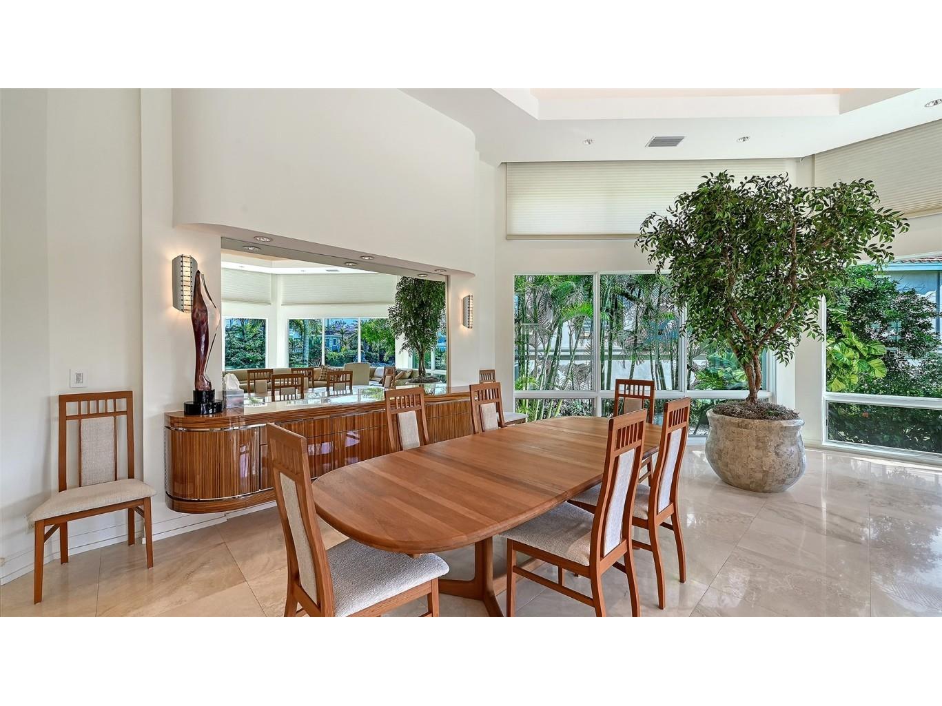 510 Harbor Gate Way Longboat Key FL 34228 A4671696 image15