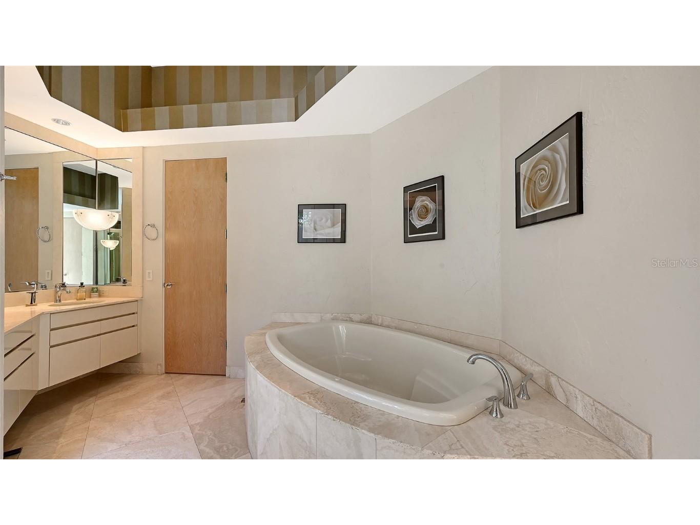 510 Harbor Gate Way Longboat Key FL 34228 A4671696 image33