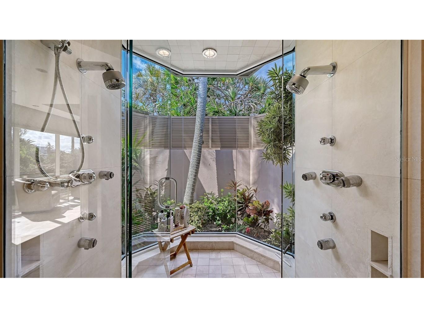 510 Harbor Gate Way Longboat Key FL 34228 A4671696 image35