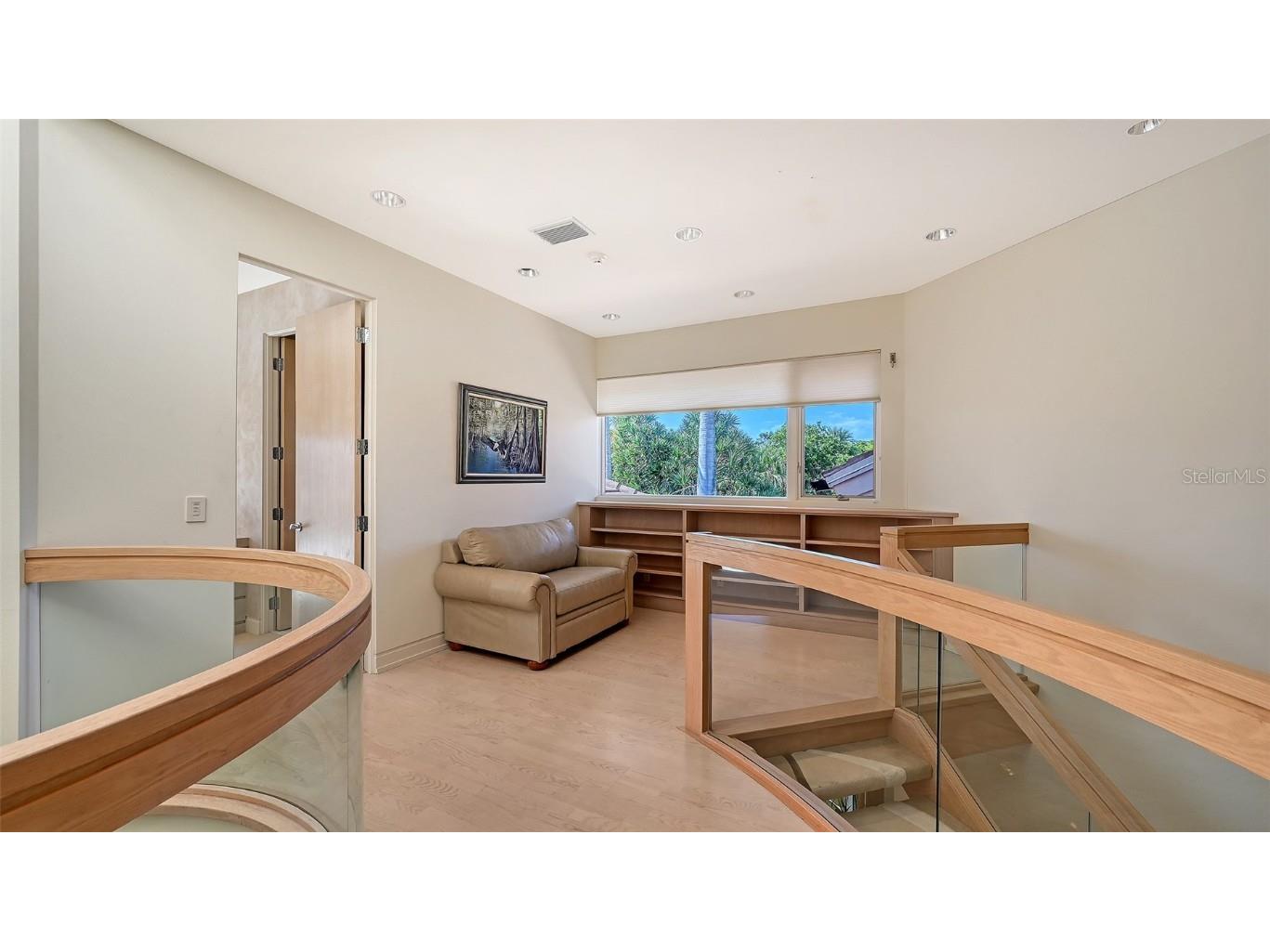 510 Harbor Gate Way Longboat Key FL 34228 A4671696 image38