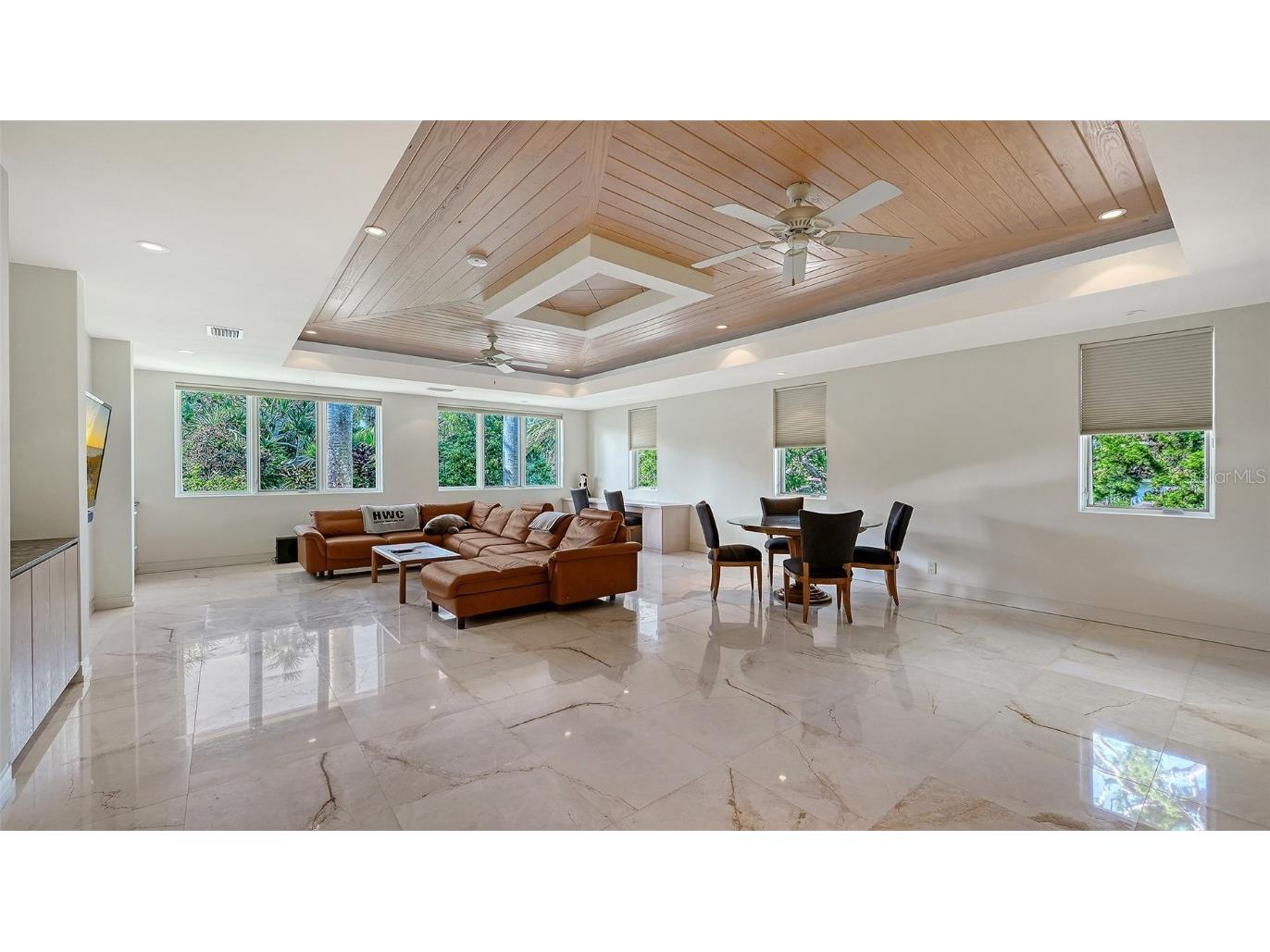 510 Harbor Gate Way Longboat Key FL 34228 A4671696 image48