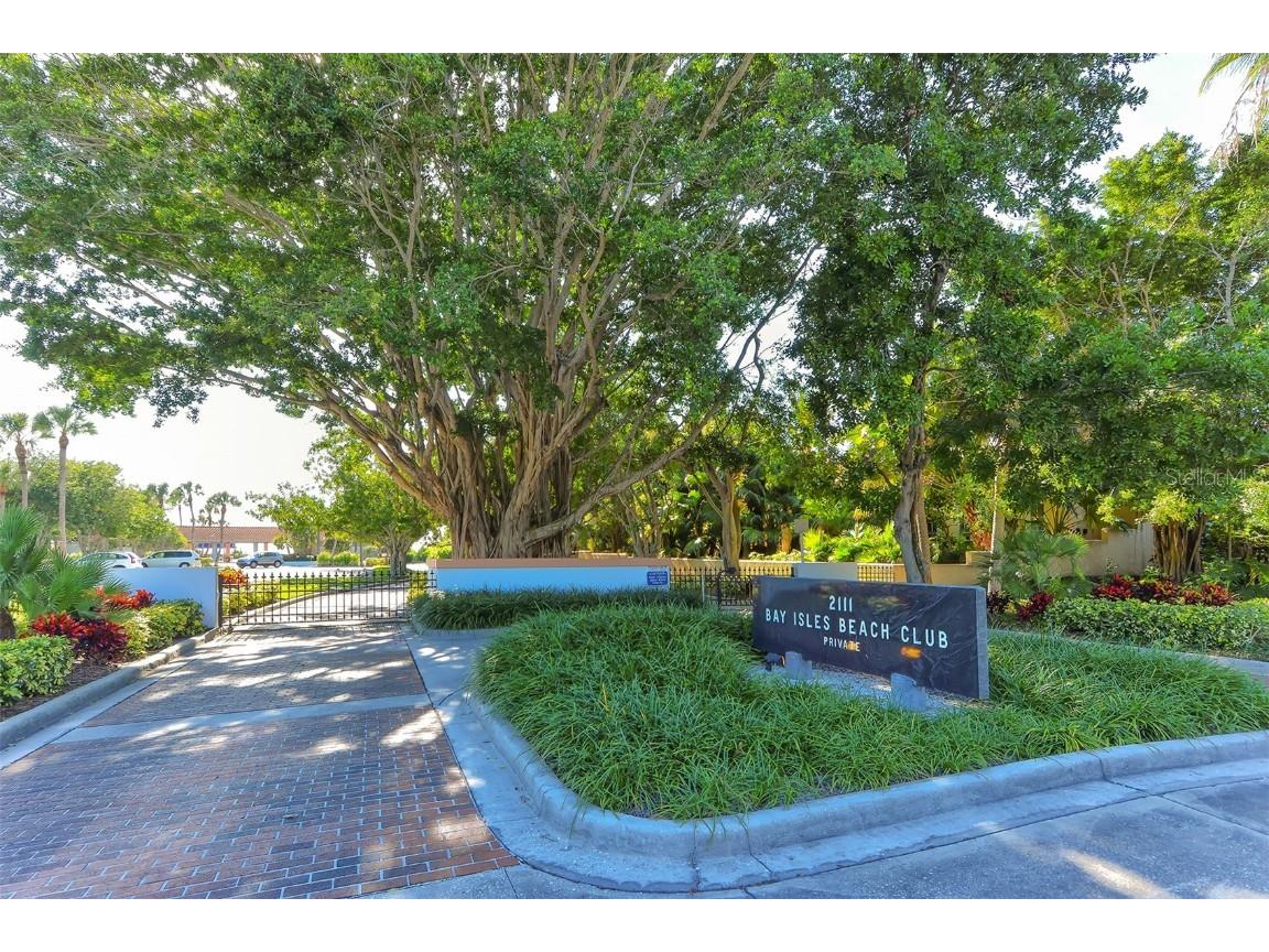 510 Harbor Gate Way Longboat Key FL 34228 A4671696 image95