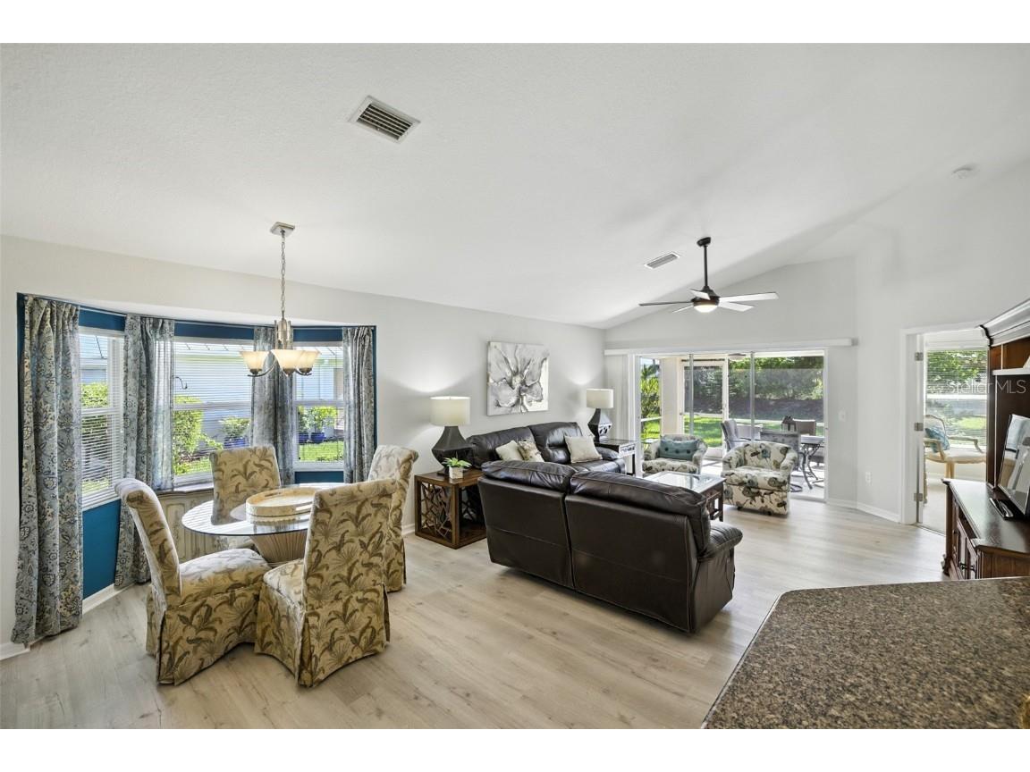 510 Islamorada Boulevard Punta Gorda FL 33955 C7513351 image5