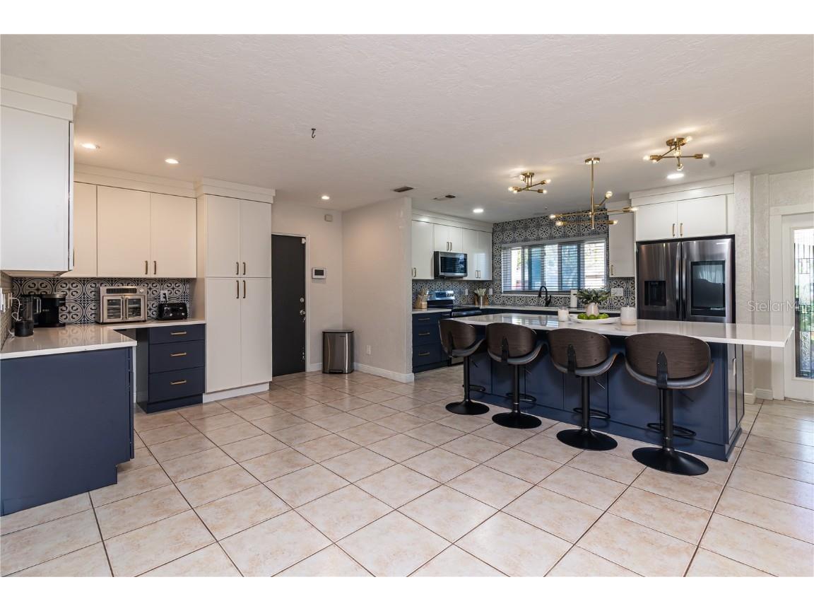 510 Lewis Boulevard SE Saint Petersburg FL 33705 - TAMPA BAY TB8447480 image15