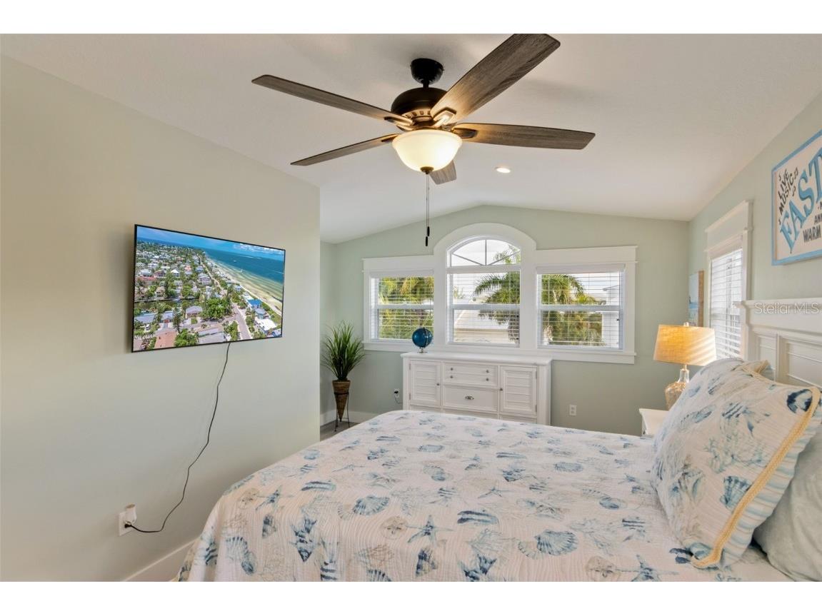510 Magnolia Avenue Anna Maria FL 34216 A4673748 image16